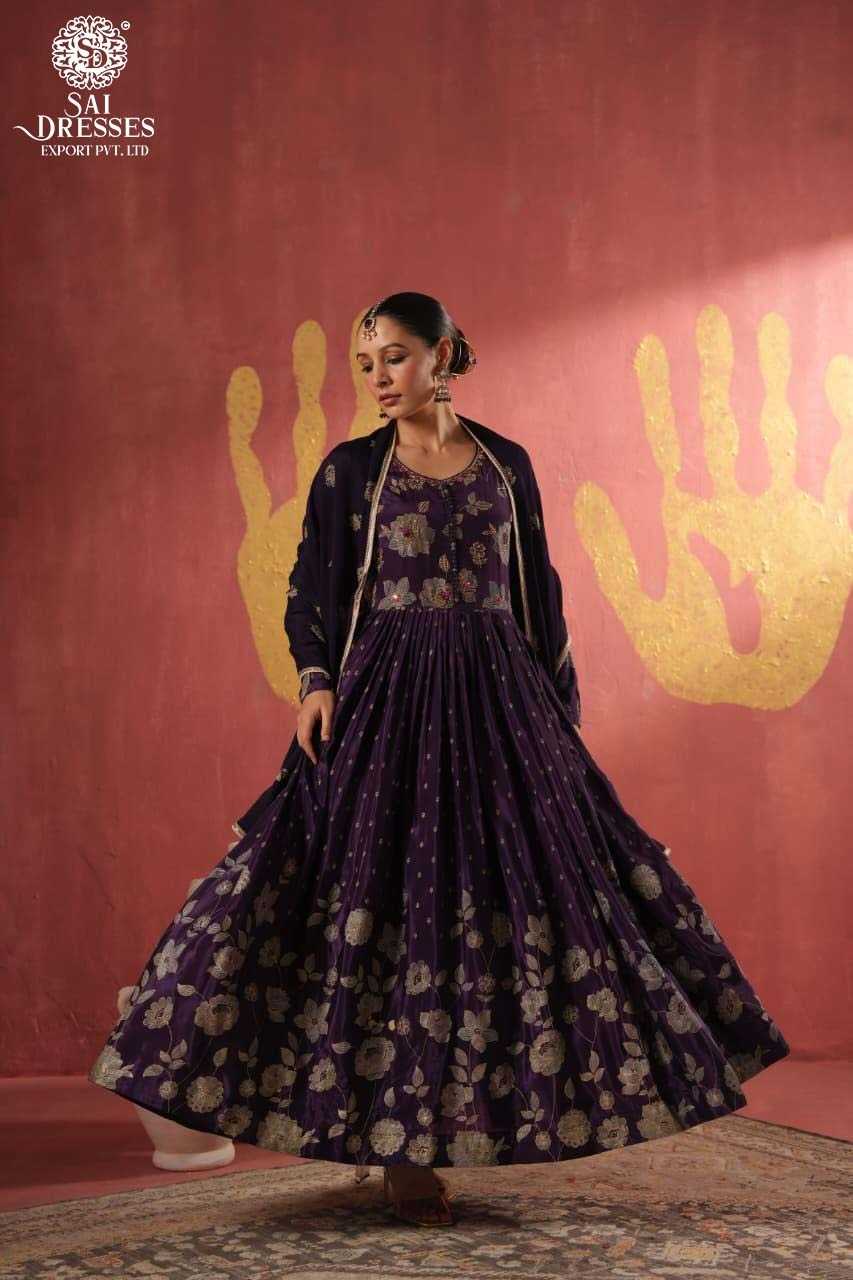 SAI DRESSE PRESENT PURE CREPE SILK HEAVEY HANDWORK FOR FESTIVAL WEAR 0.2 IN DIFFREN SIZE IN WHOLESALE RATE, SURAT