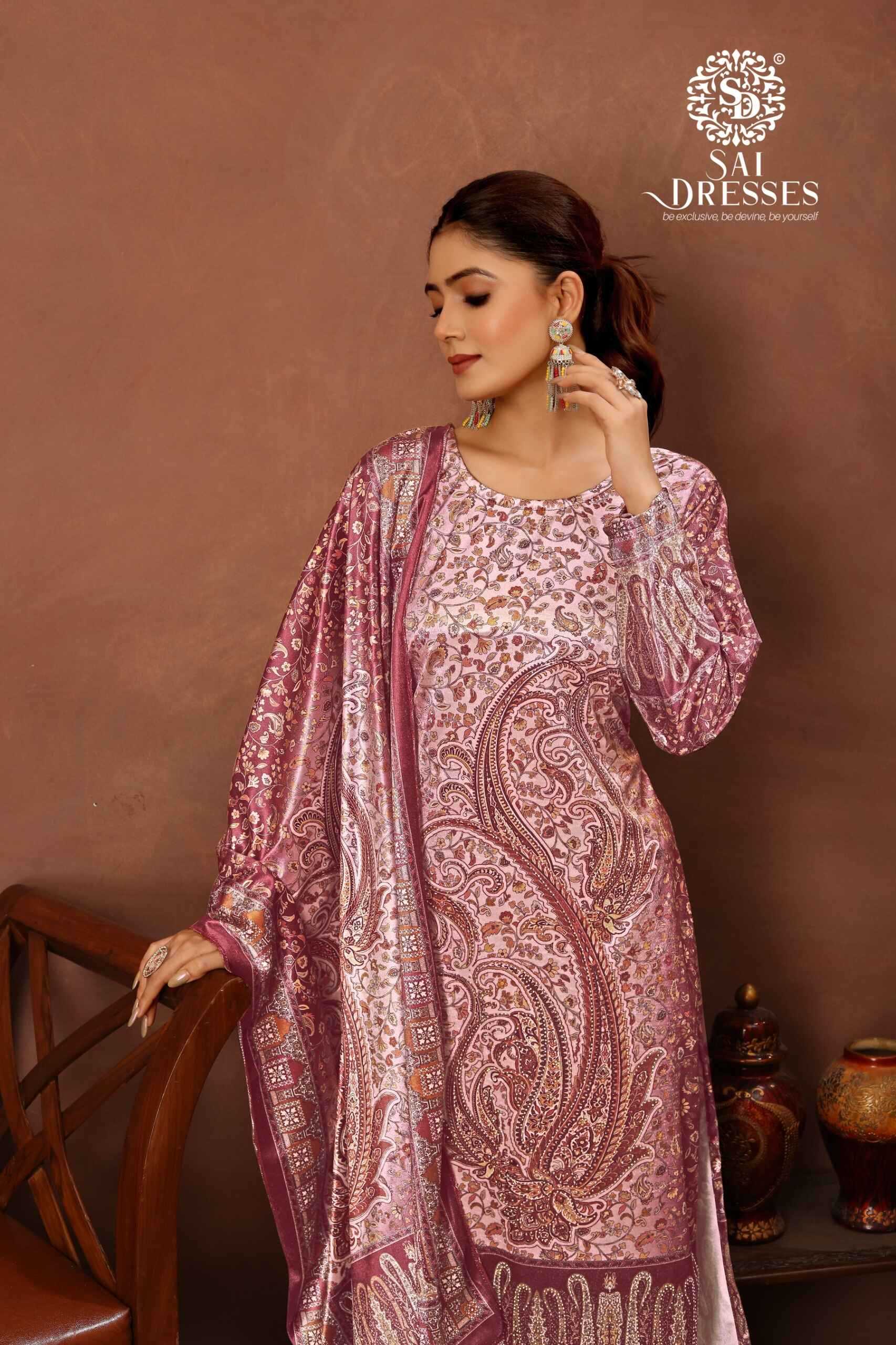SAI DRESSES PRESENTS NEW WINTER COLLECTION IN VELVET FABRIC 0.2