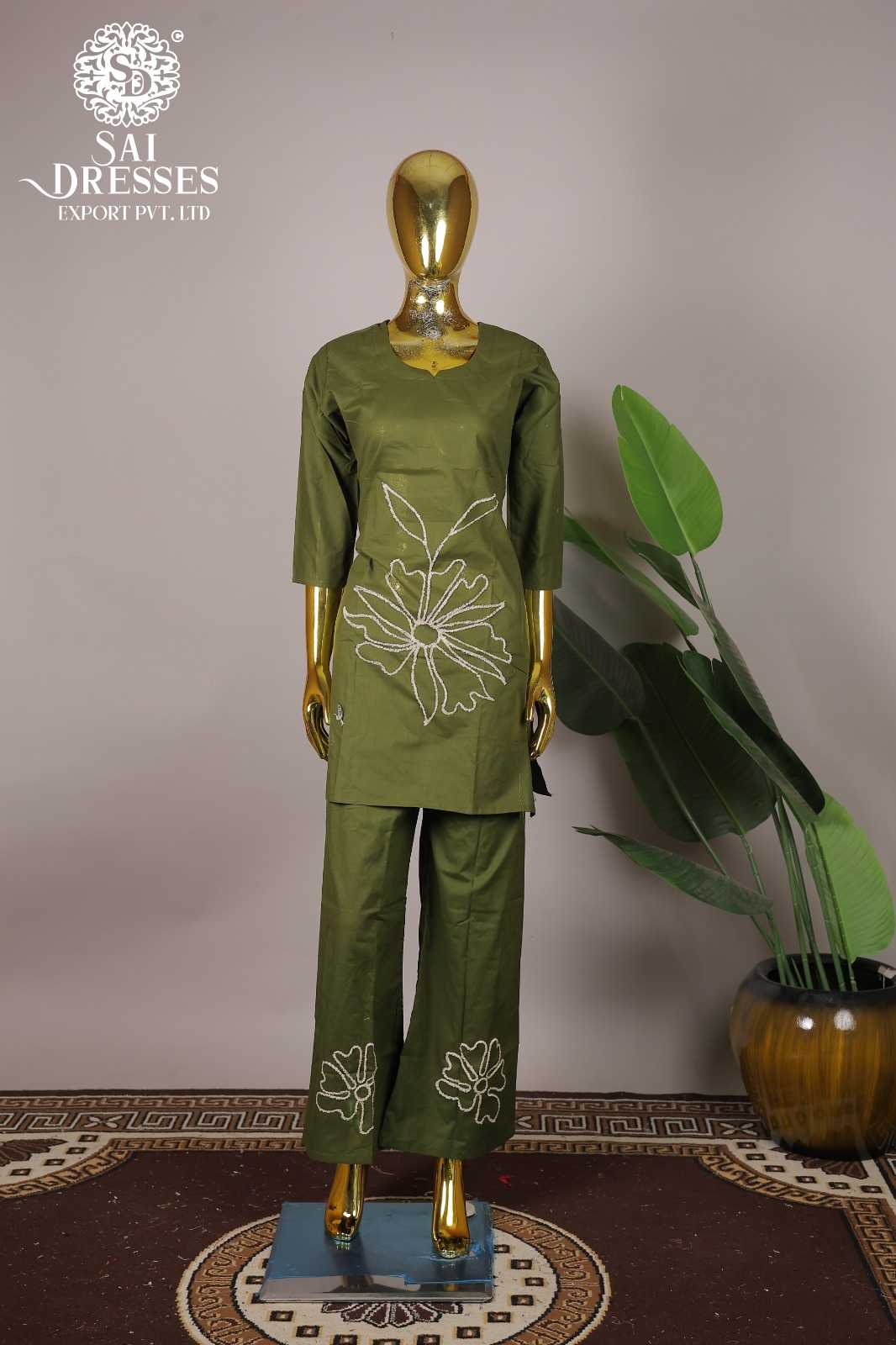 WOMEN'S PURE COTTON FLORAL EMBROIDERY WORK STRAIGHT KURTI WITH PANT SET IN OLIVE GREEN