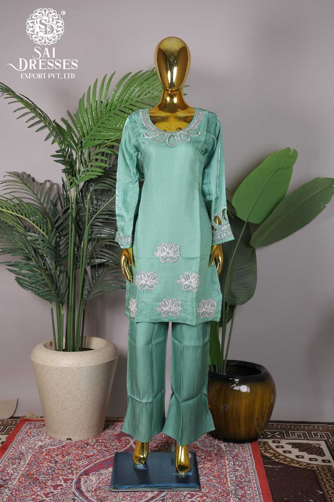 SEA GREEN EMBROIDERED KURTI PANT SET WITH HANDWORK DETAILING