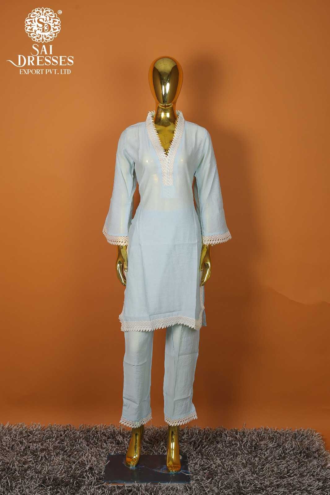 WOMEN'S POWDER BLUE LACE DETAIL STRAIGHT KURTI PANT CO-ORD SET