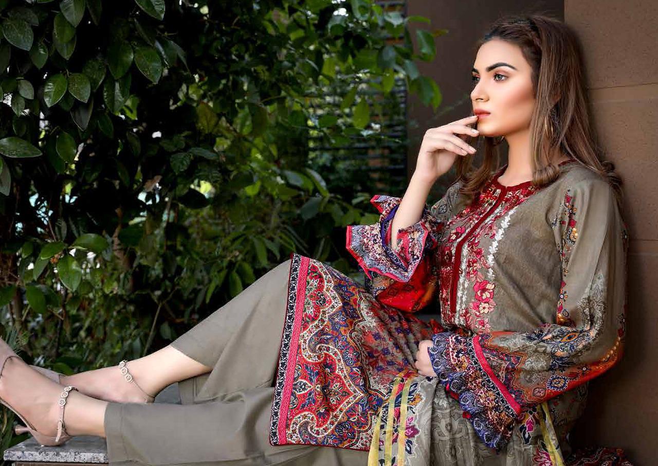 Mahnoor Vol 2 By Yashika Lawn Cotton Casual Wear Suits