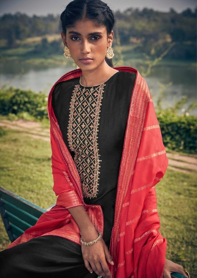 Angroop Plus Presents  Charissa Tussar Silk Classical Designer Suits Collection