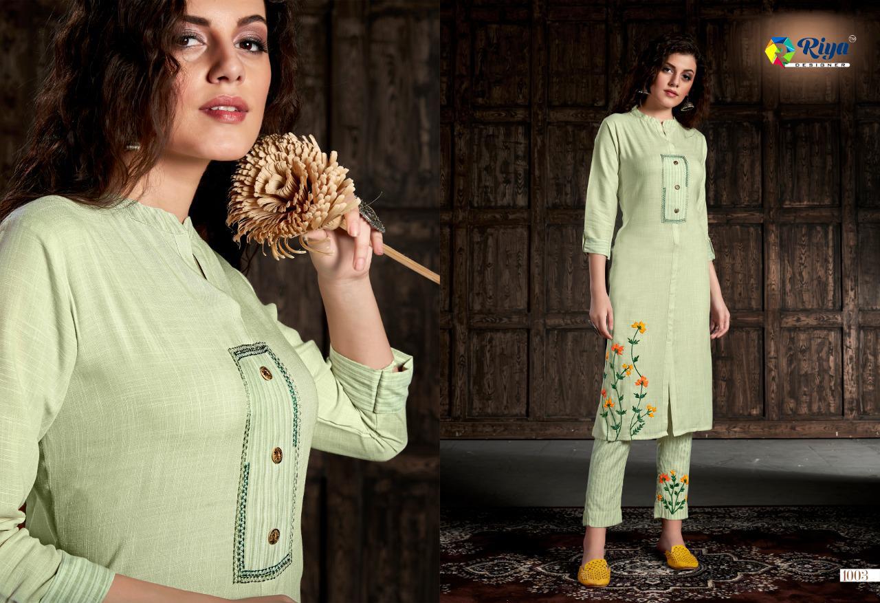 Riya Designer Introdusing Glory Rayon Slub Fancy Top And Pant Collection