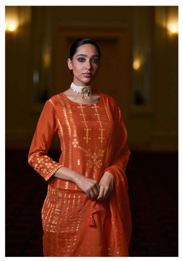 Four Buttons Presents Royalty Dola Silk Readymade Suits Collection Wholesale Rate In Surat