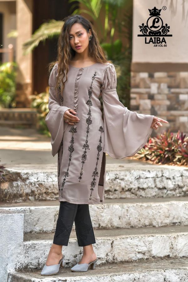 Sai Dresses Prensets Combo Pakistani Kurti Wholesale Rate In Surat