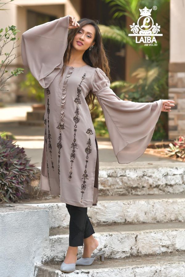 Sai Dresses Prensets Combo Pakistani Kurti Wholesale Rate In Surat