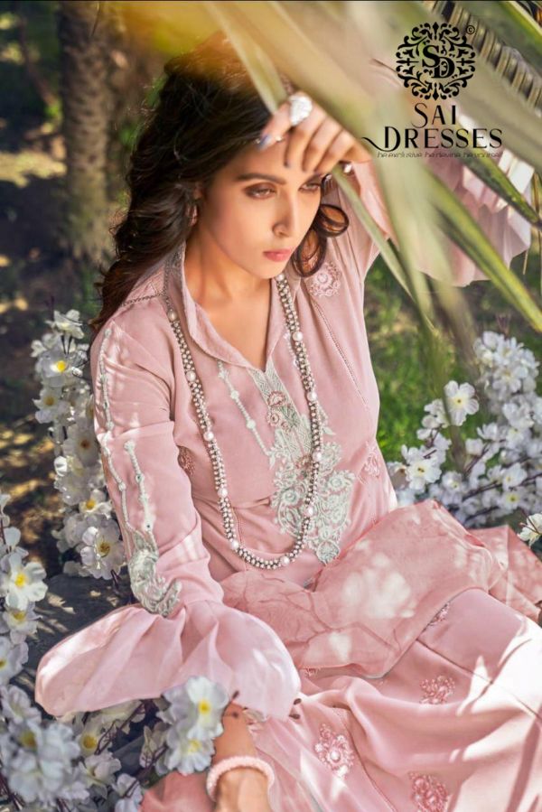 Laiba Fashion Presnets Pakistani Kurti Collection Wholesale Rate In Surat