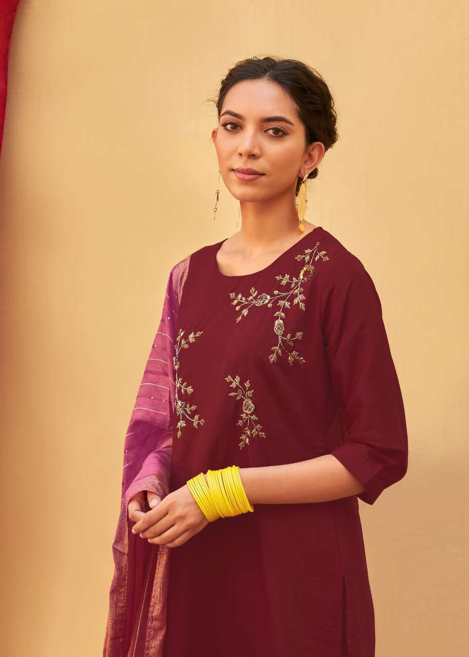 SADHANA FASHION PRESENTS LAKEST KURTI CATALOG DARK FANTASY WHOLESALE RATE IN SURAT