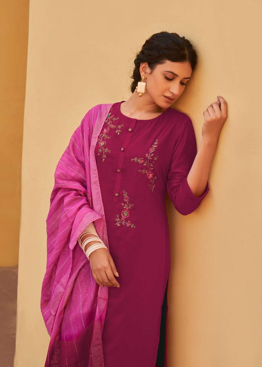 SADHANA FASHION PRESENTS LAKEST KURTI CATALOG DARK FANTASY WHOLESALE RATE IN SURAT