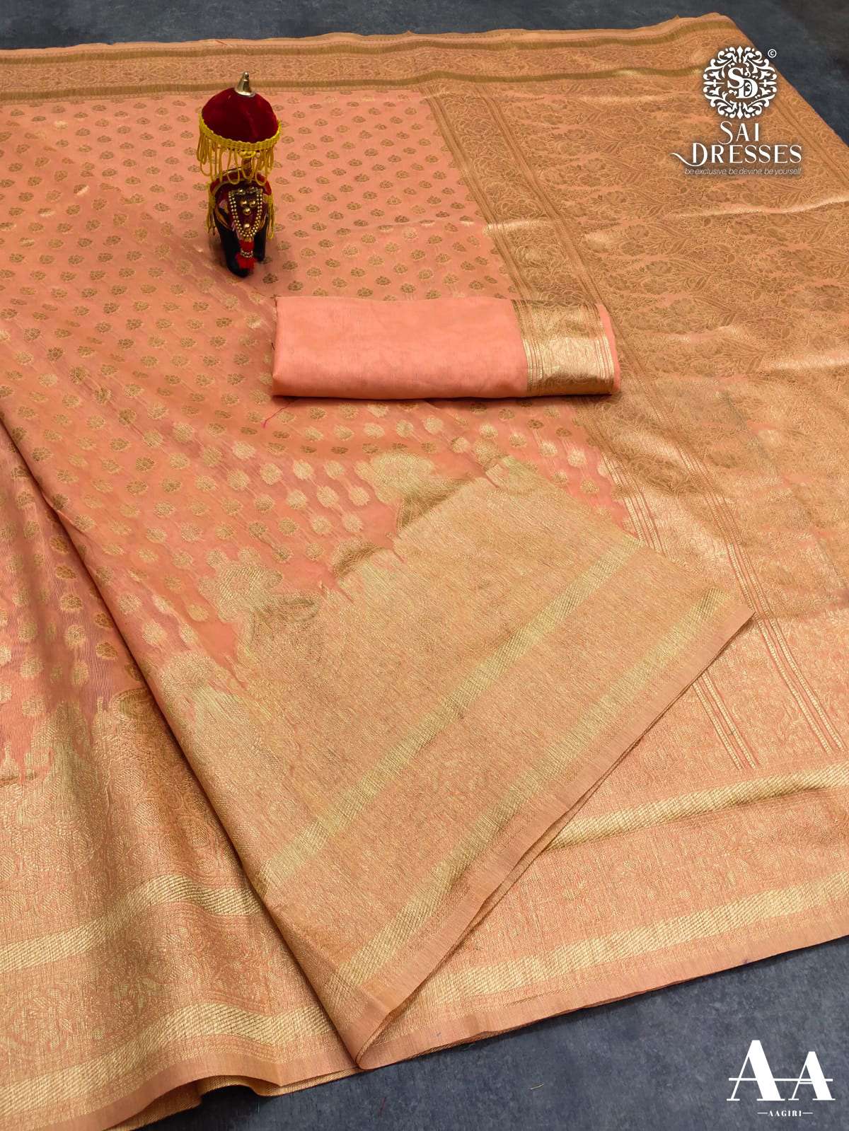 SAI DRESSES PRESENT COTTON TRADITIONAL DESIGNER SAREE IN WHOLESALE RATE IN SURAT 