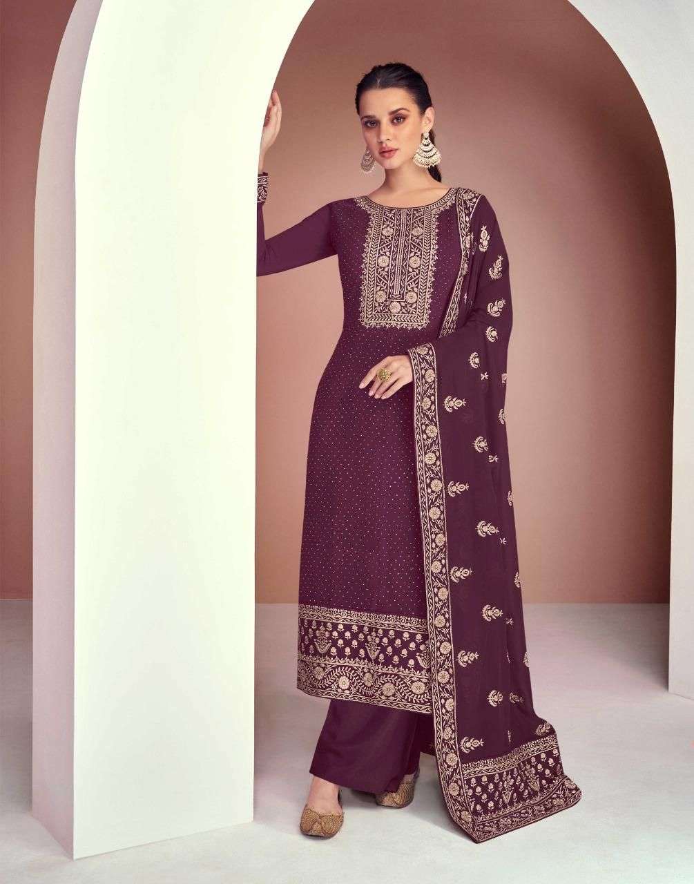 GULKAYRA DESIGNER PRESENT DIMPLE SEMI STITCHED GEORGETTE DESIGNER SALWAR SUITS IN WHOLESALE RATE IN SURAT - SAI DRESSES