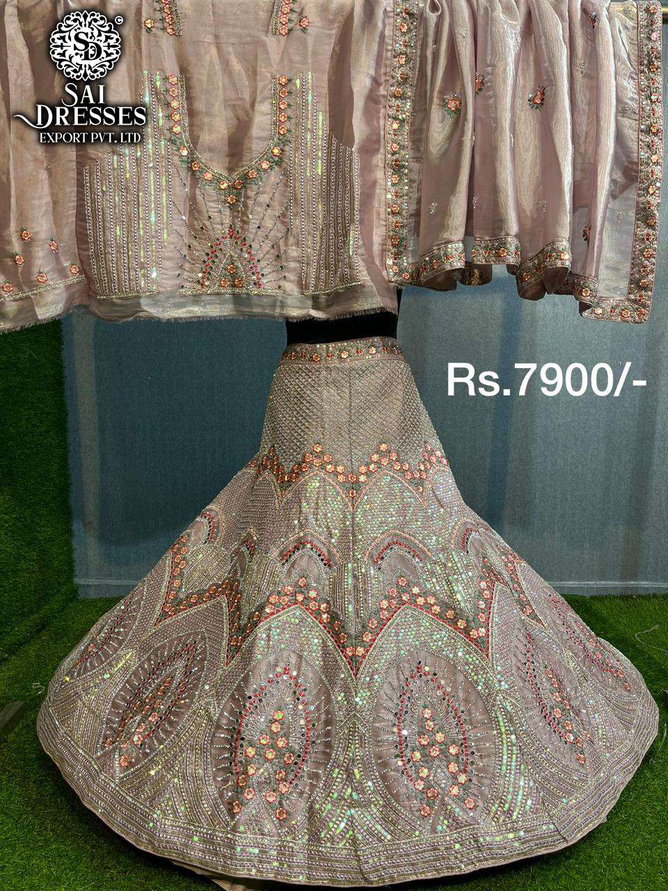 SAI DRESSES PRESENT DESIGNER LEHENGA COLLECTION IN WHOLESALE RATE IN SURAT