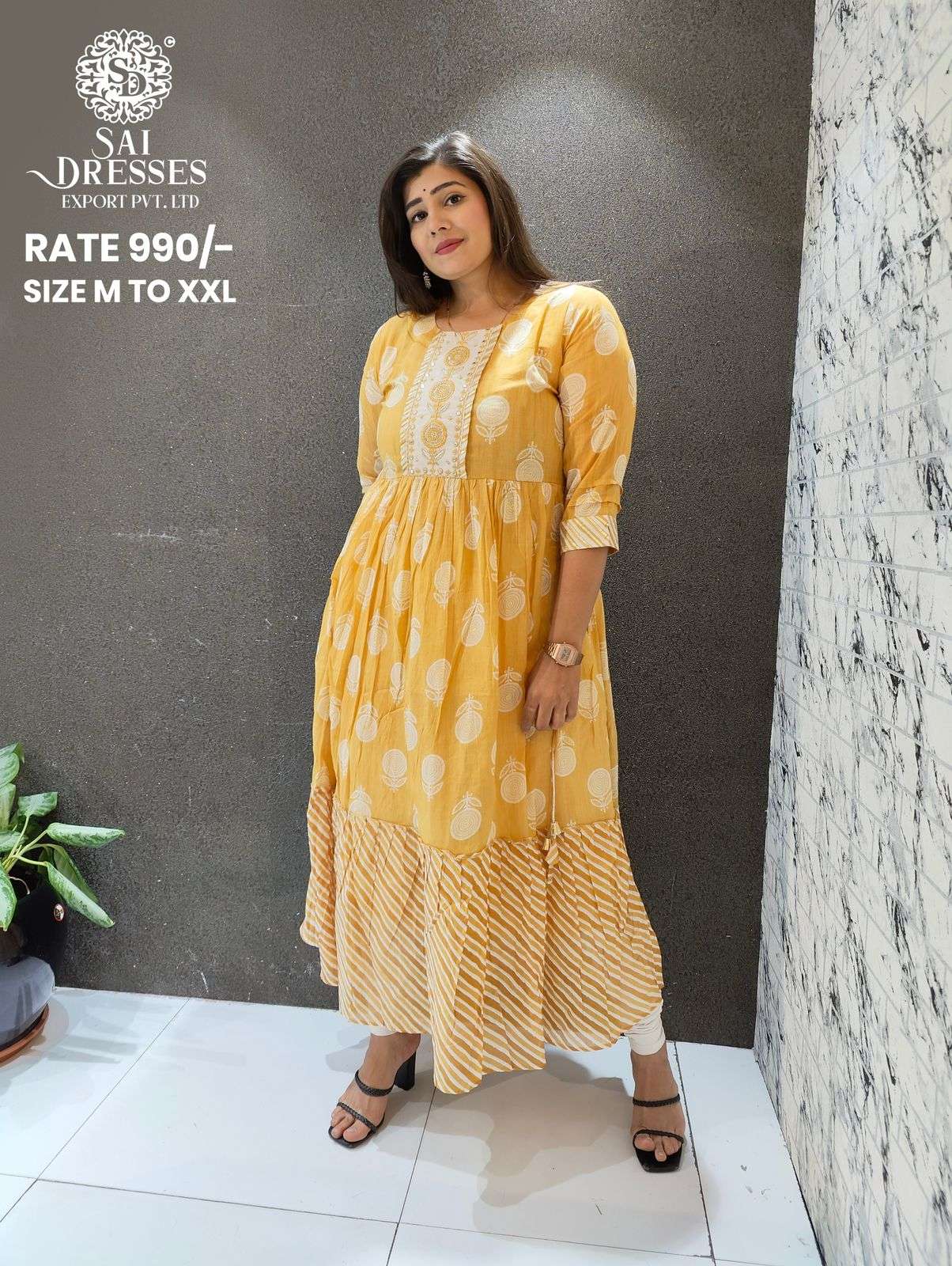 SAI DRESSES PRESENT D.NO 722 FANCY LONG DESIGNER KURTI COMBO COLLECTION IN WHOLESALE RATE IN SURAT