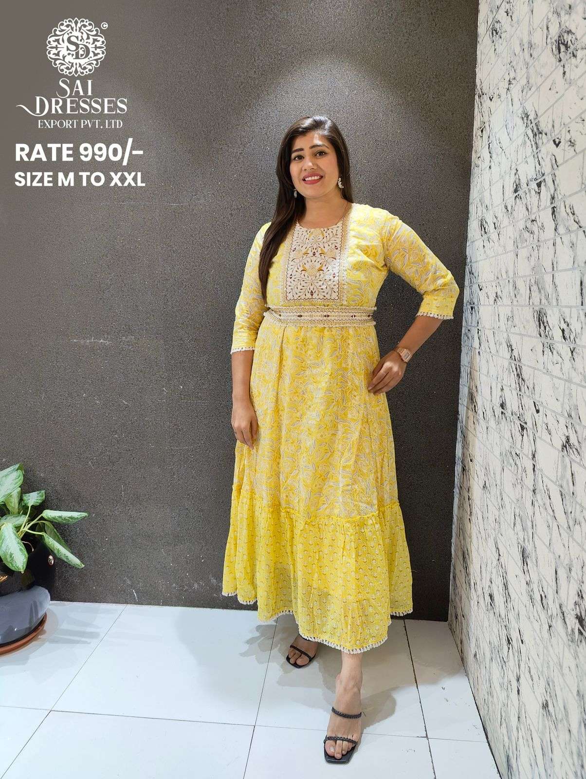 SAI DRESSES PRESENT D.NO 724 FANCY LONG DESIGNER KURTI COMBO COLLECTION IN WHOLESALE RATE IN SURAT