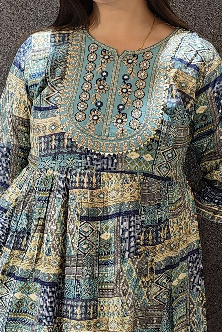 SAI DRESSES PRESENT D.NO 731 READY TO WEAR FANCY LONG DESIGNER KURTI COMBO COLLECTION IN WHOLESALE RATE IN SURAT