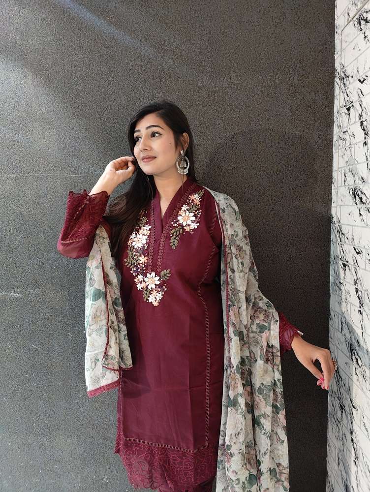 SAI DRESSES PRESENT D.NO SD1024 TO SD1027 READY TO EXCLUSIVE FANCY WEAR DESIGNER PAKISTANI 3 PIECE CONCEPT COMBO COLLECTION IN WHOLESALE RATE IN SURAT