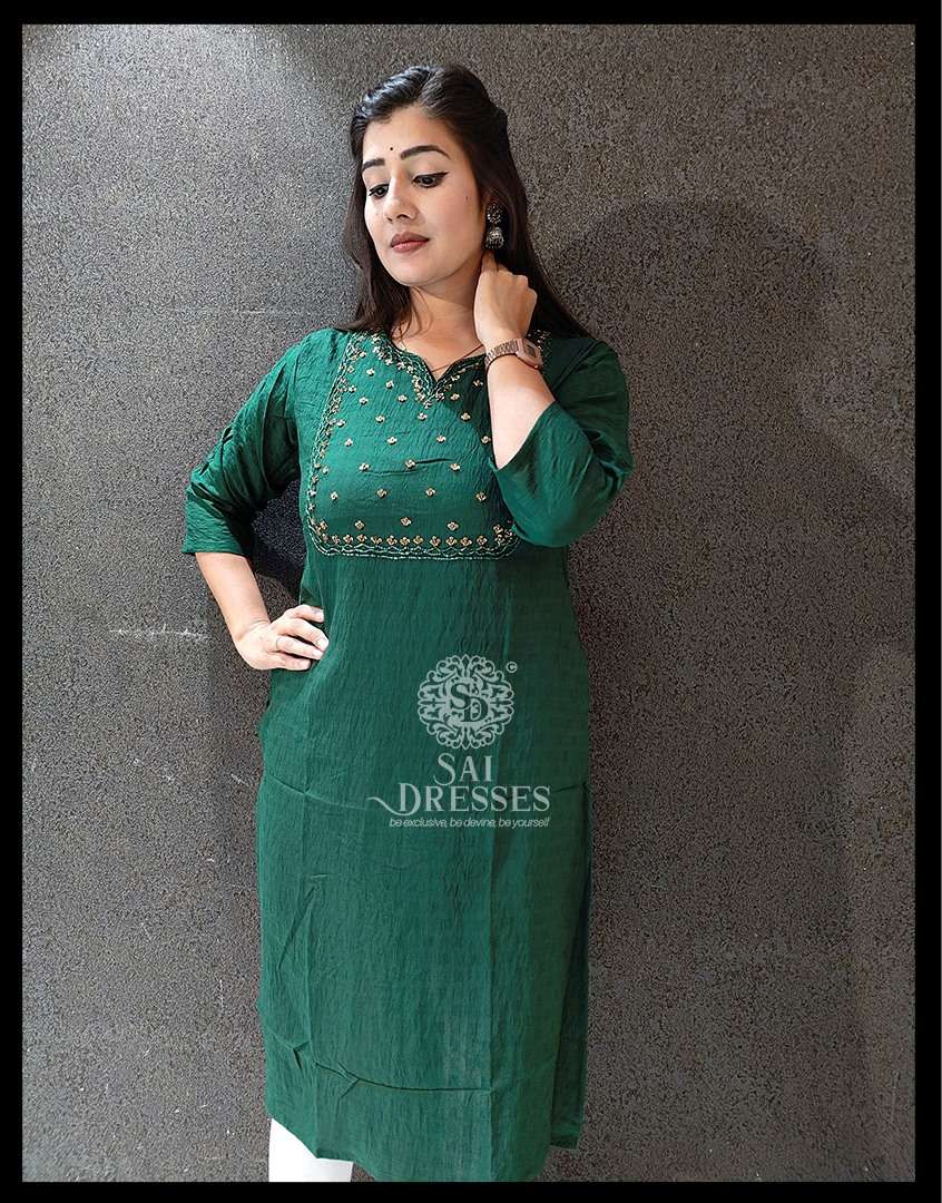 SAI DRESSES PRESENT D.NO SD75 READY TO WEAR BEAUTIFUL HANDWORK STRAIGHT KURTI COMBO COLLECTION IN WHOLESALE RATE IN SURAT