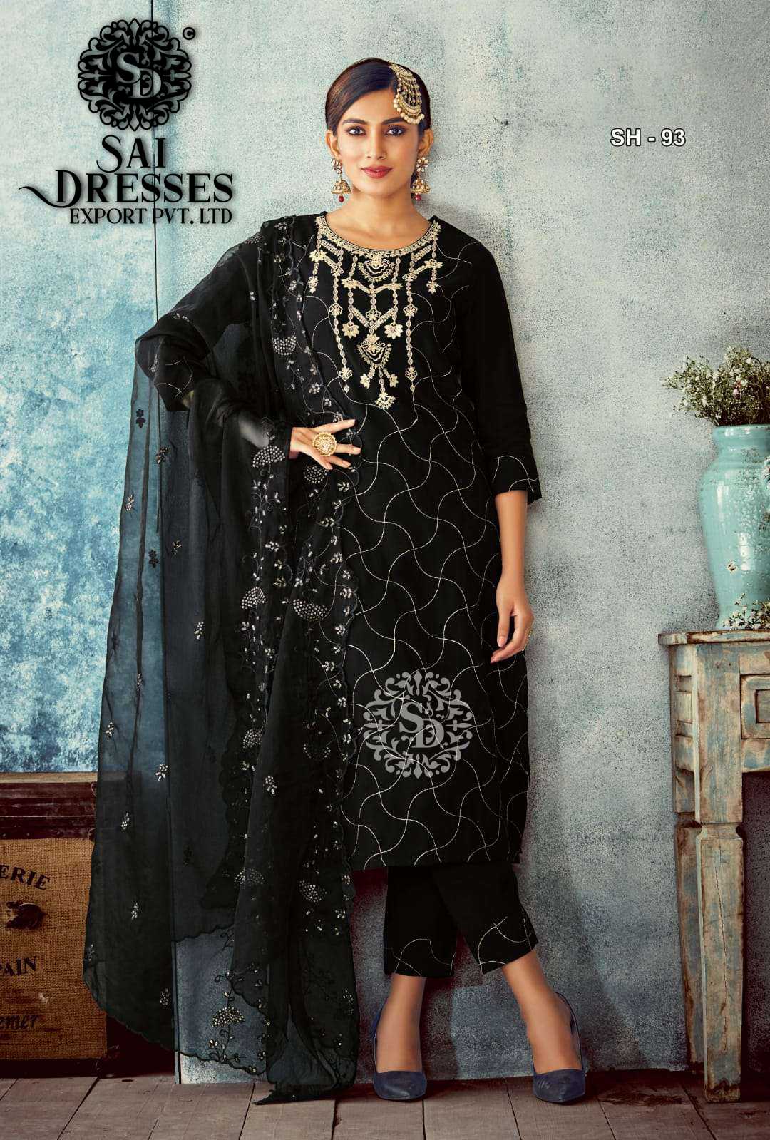 SAI DRESSES PRESENT BAANI READY TO FESTIVE WEAR STRAIGHT CUT KURTI WITH  PANT STYLE DESIGNER 3 PIECE SUITS IN WHOLESALE RATE IN SURAT