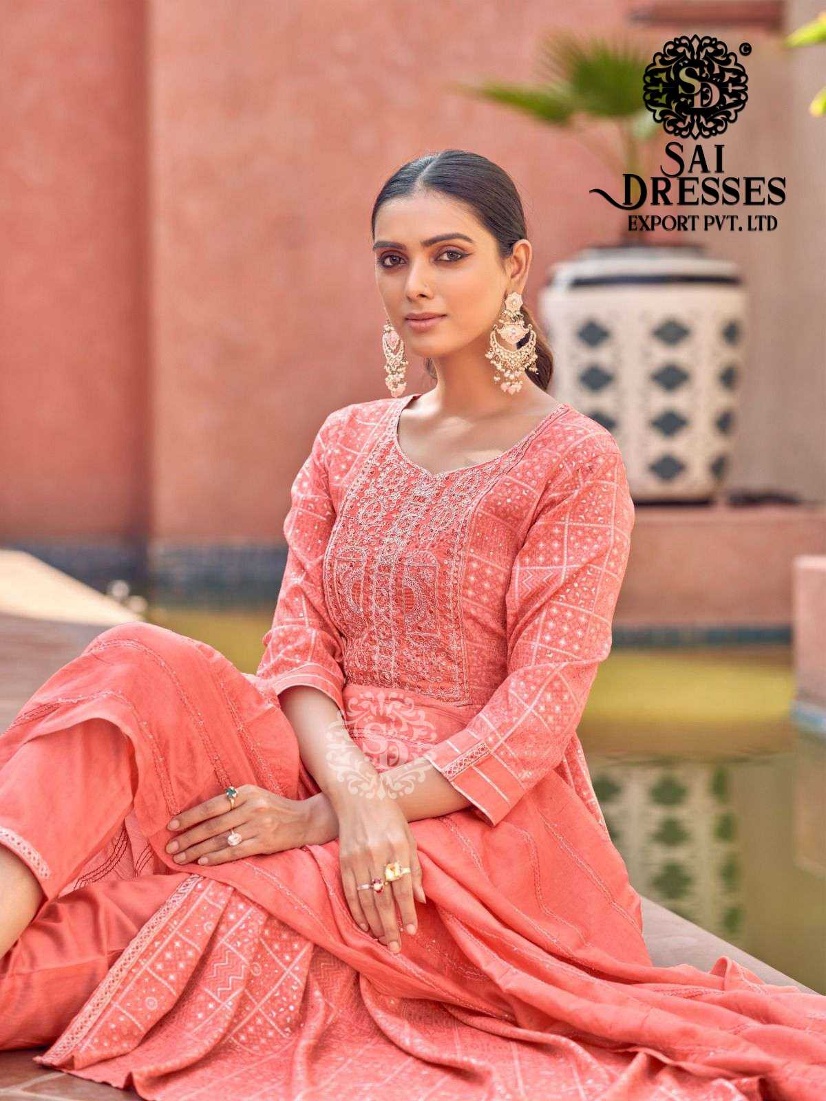Naira's best look from Yeh Rishta Kya Kehlata Hai | Indian bridal outfits,  Stylish dresses for girls, Indian fashion dresses