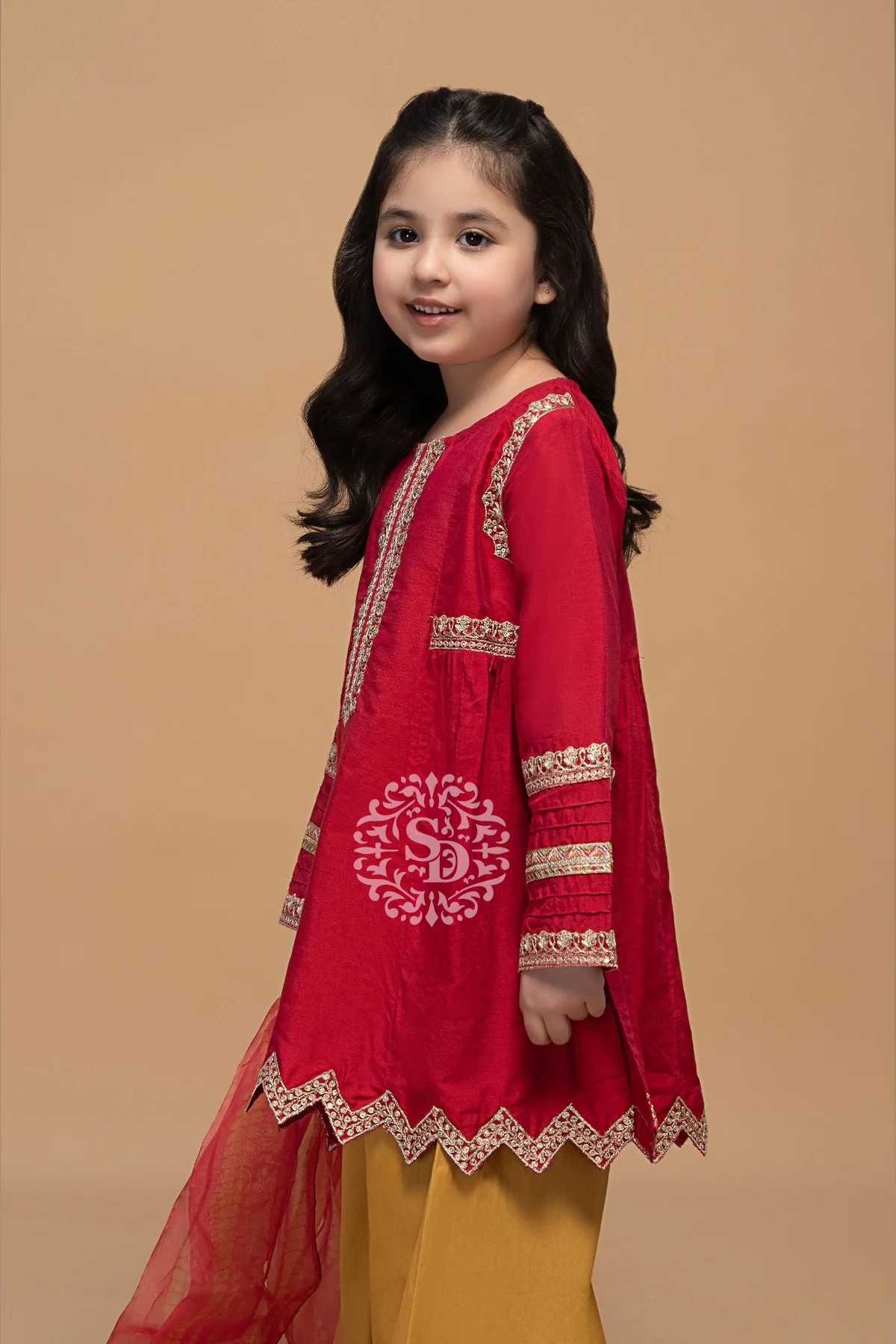 occasional outfit | wedding outfit | pakistani clothes | Pakistani fancy  dresses, Simple pakistani dresses, Pakistani dress design