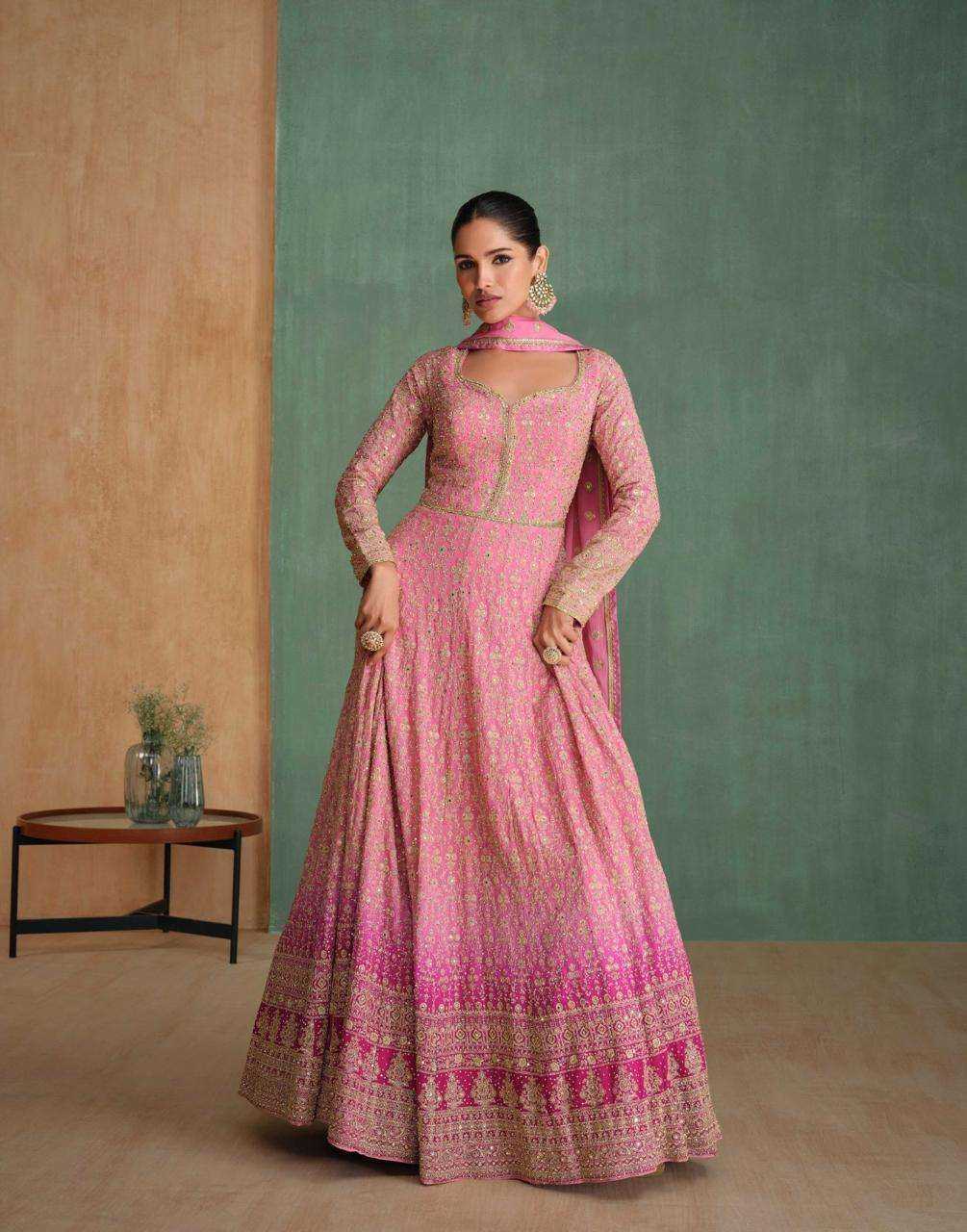 SAYURI DESIGNER PRESENT CHAKORI READY TO FESTIVE WEAR DESIGNER SUIT IN WHOLESALE RATE IN SURAT - SAI DRESSES