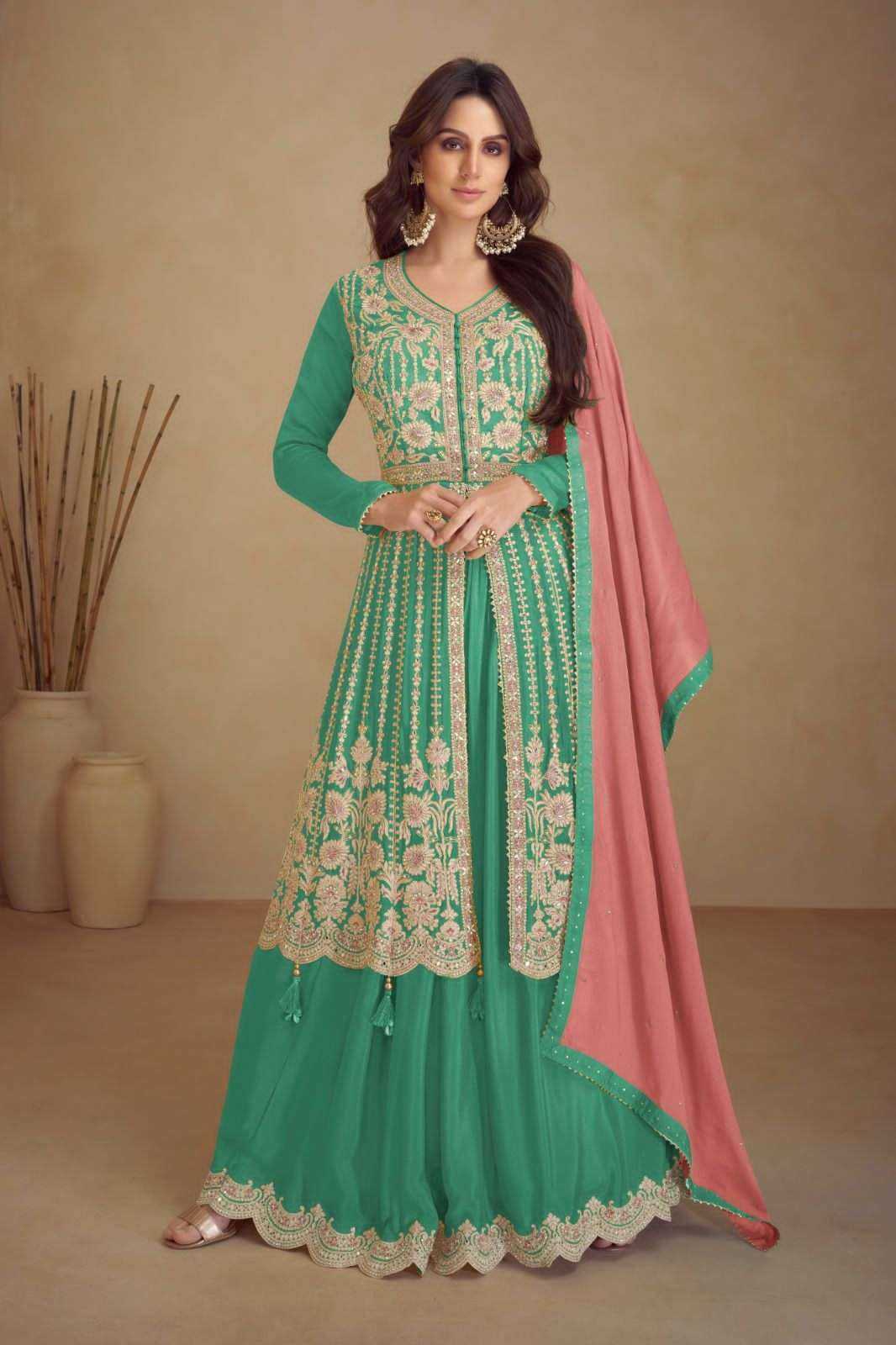 GULKAYRA DESIGNER PRESENT KASHVI READY TO FESTIVE WEAR DESIGNER SUIT IN WHOLESALE RATE IN SURAT - SAI DRESSES