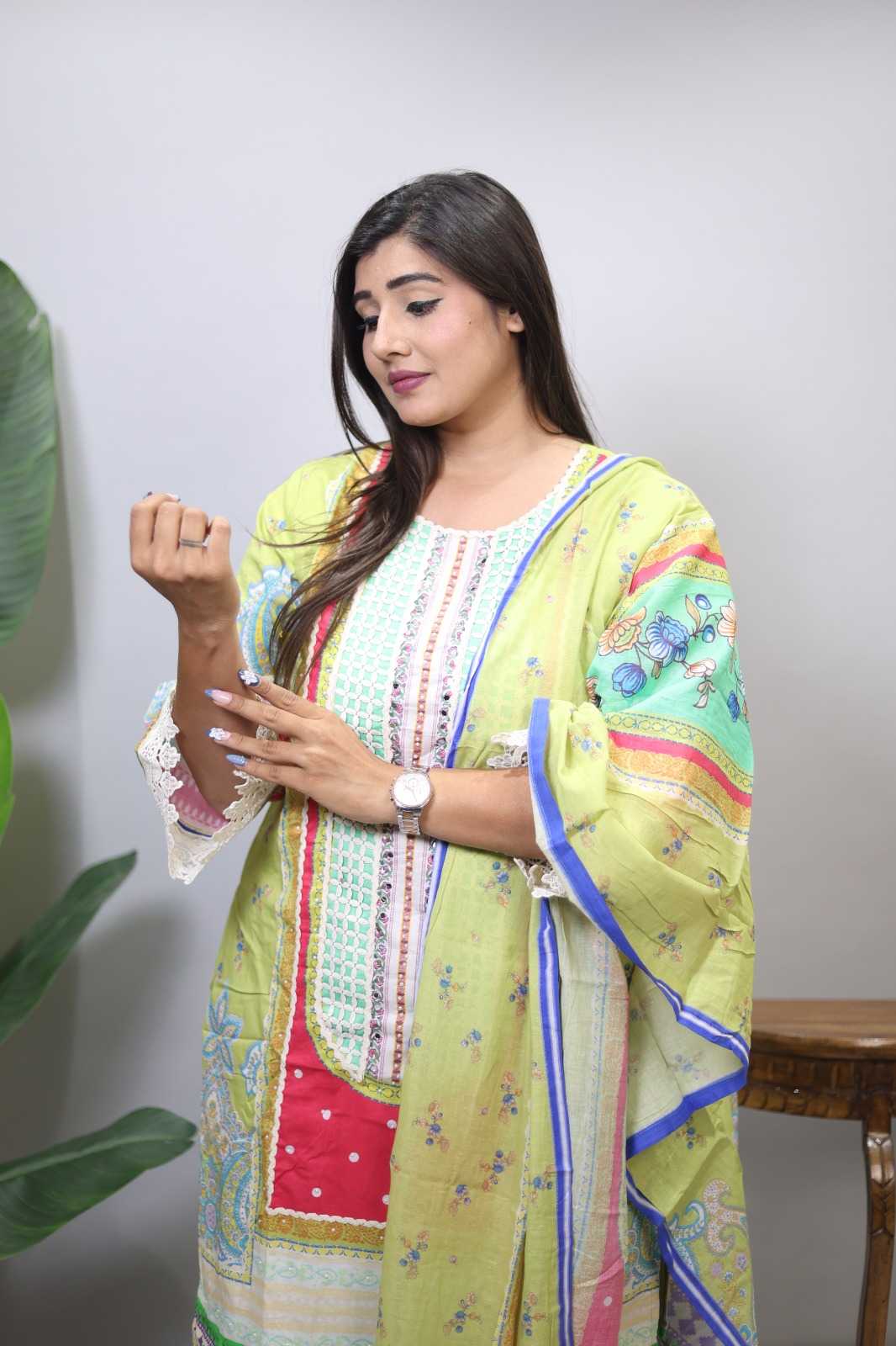 LUXURY PURE COTTON WITH HANDWORK COLLECTION.1  4 PIECE COMBO SUITS IN WHOLESALE RATE IN SURAT