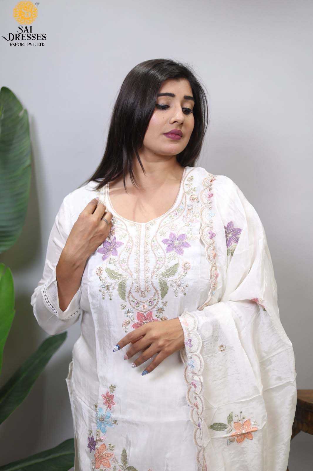 PURE NATURAL CREPE WITH HEAVY HANDWORK 4 PIECE COMBO SUITS IN WHOLESALE RATE IN SURAT 