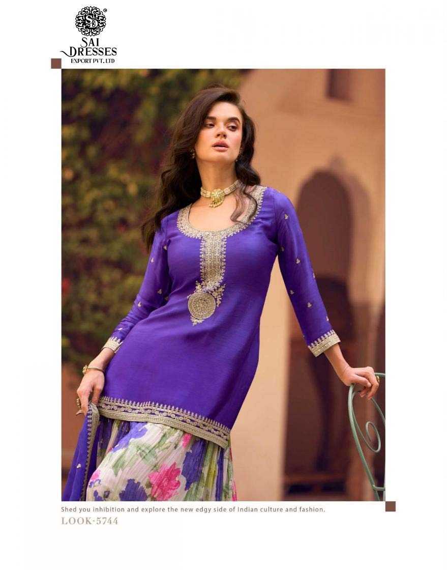 CELEBRATE THE JOURNEY OF STYLE AND TRADITION WITH THE OLLECTION BY SAI DRESSES.