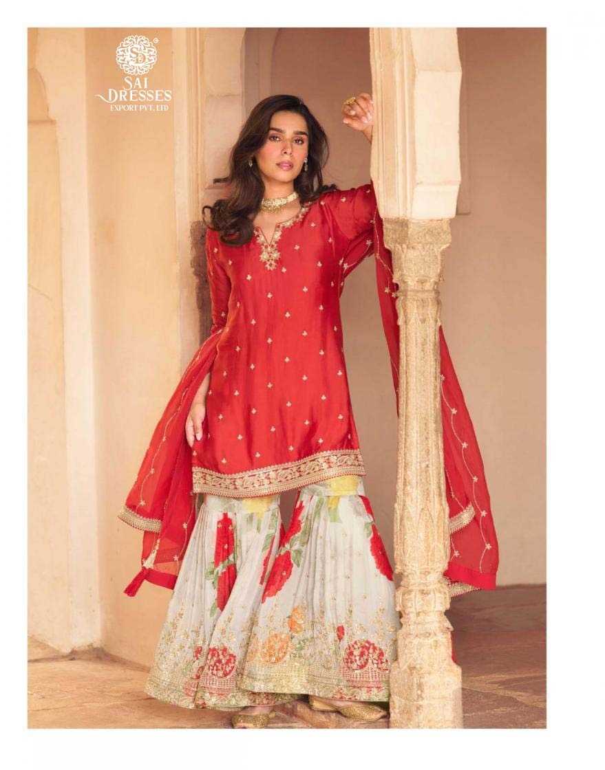 CELEBRATE THE JOURNEY OF STYLE AND TRADITION WITH THE OLLECTION BY SAI DRESSES.