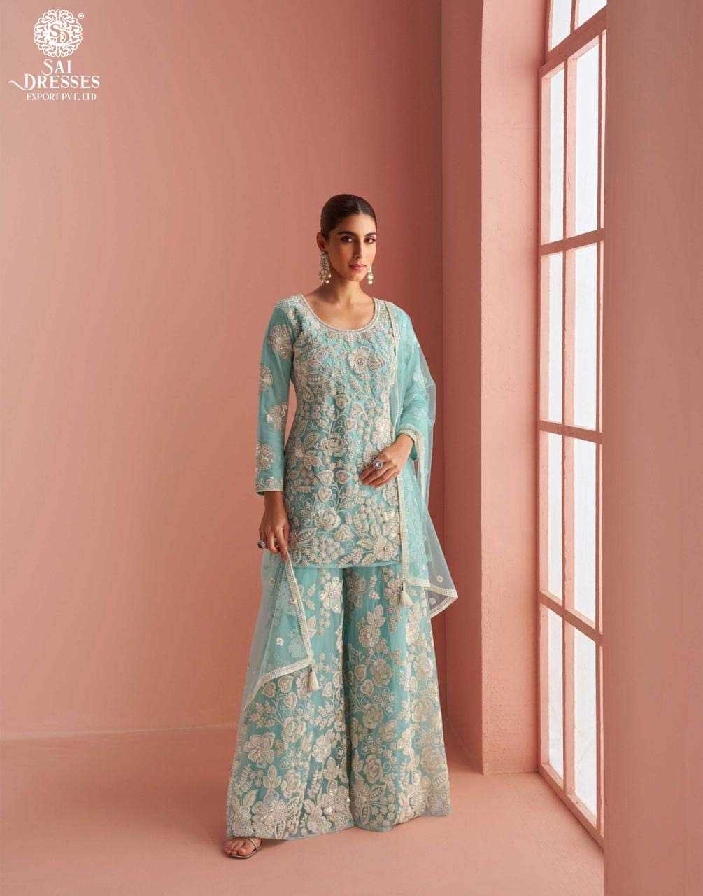 ELEGANTLY CRAFTED IN PREMIUM FABRICS, THE “VERONA” COLLECTION REFLECTS SOPHISTICATION AND CLASS FOR EVERY OCCASION.