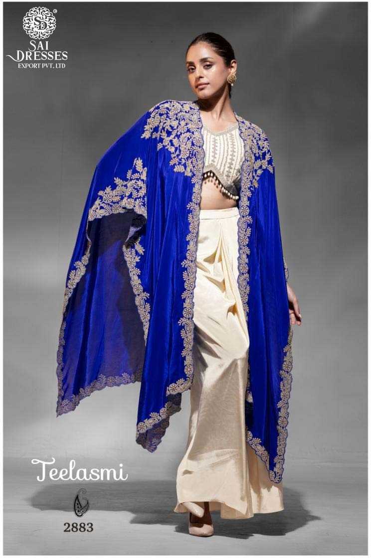 EXPERIENCE MAJESTIC GLAMOUR WITH “TEELASMI” – DESIGNER CAPE OUTFITS THAT PERFECTLY BLEND TRADITIONAL CRAFTSMANSHIP WITH CONTEMPORARY CHARM.