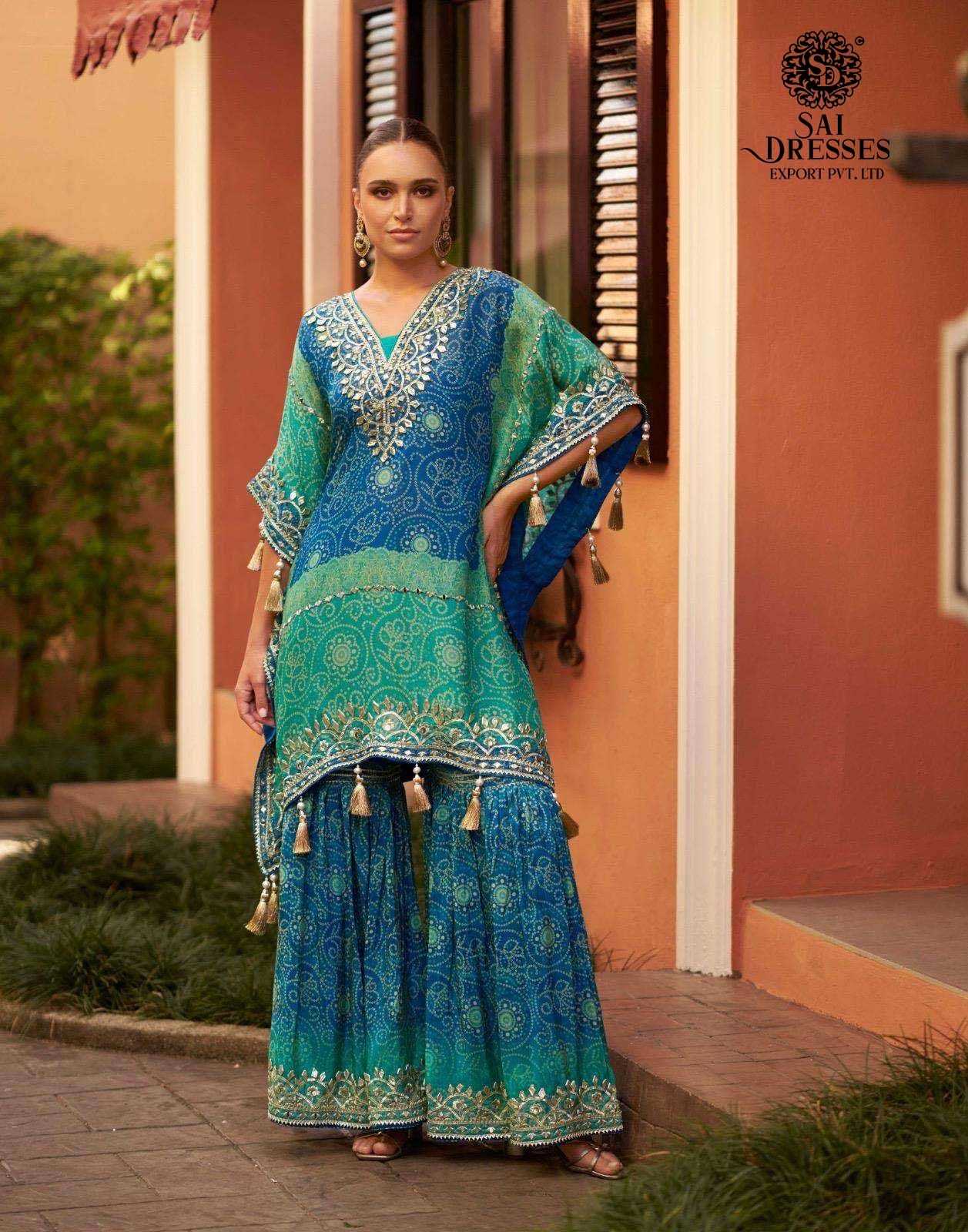 KAFTAN-STYLE FUSION SETS THAT DEFINE MODERN ETHNIC LUXURY