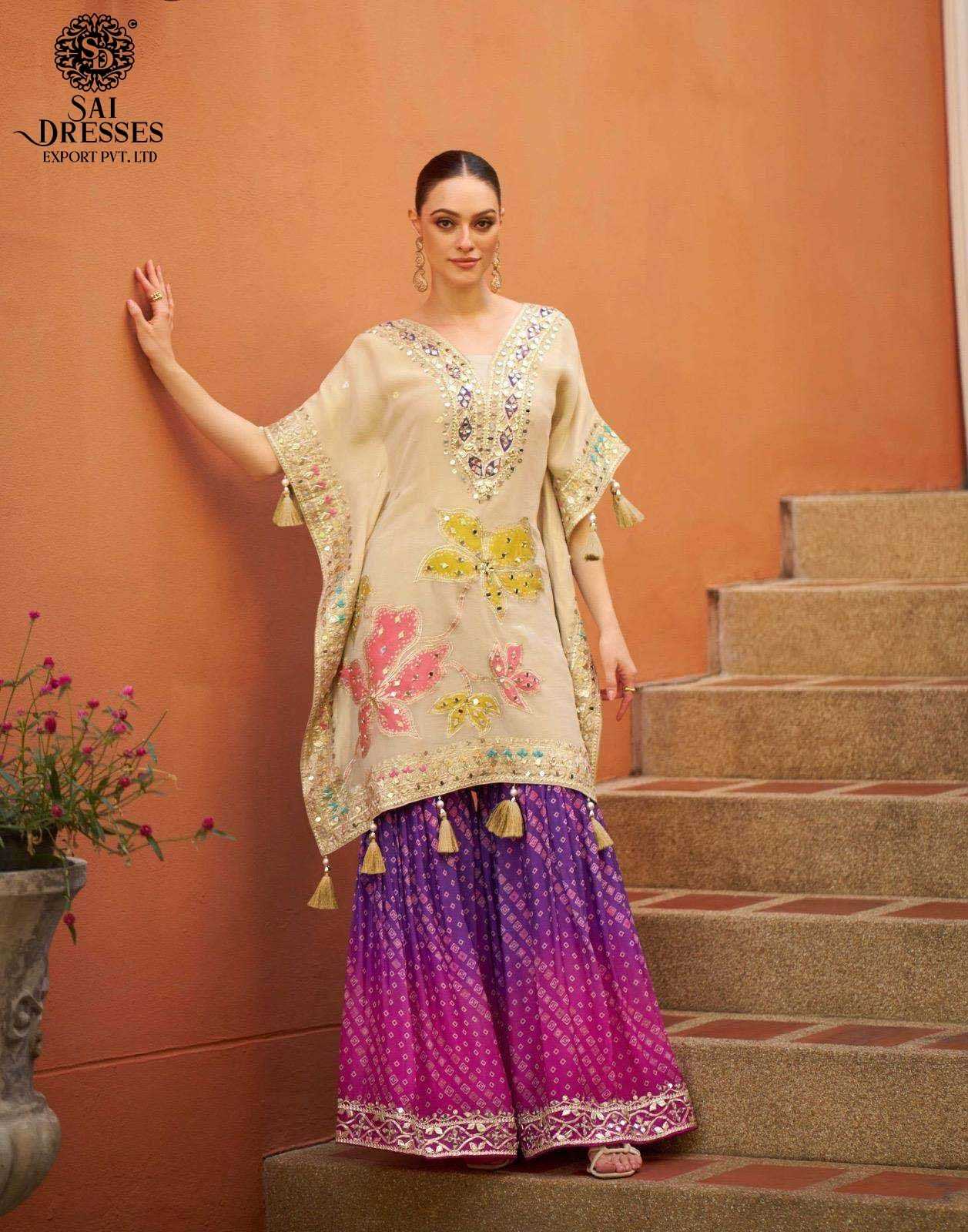 KAFTAN-STYLE FUSION SETS THAT DEFINE MODERN ETHNIC LUXURY