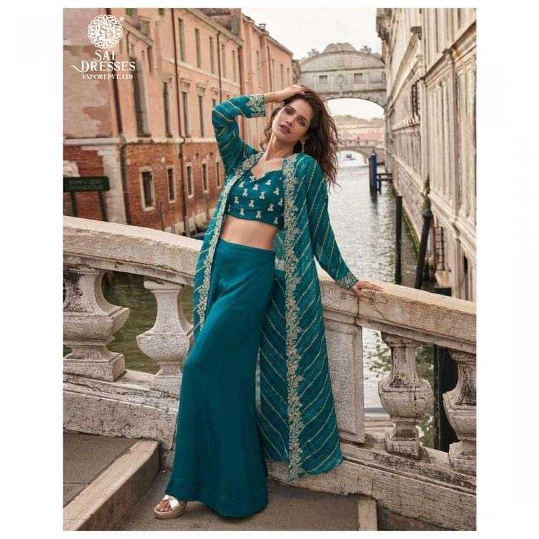 STEP INTO FUSION GLAMOUR WITH “MELODI” – A LUXURIOUS COLLECTION THAT PERFECTLY BLENDS MODERN CHARM AND ETHNIC GRACE.