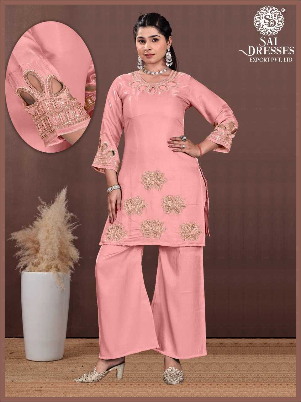 PEACH PINK GLASS ROMAN FABRIC SUIT WITH HEAVY HANDWORK & DESIGNER CUTWORK DETAILS – PREMIUM FESTIVE WEAR COLLECTION