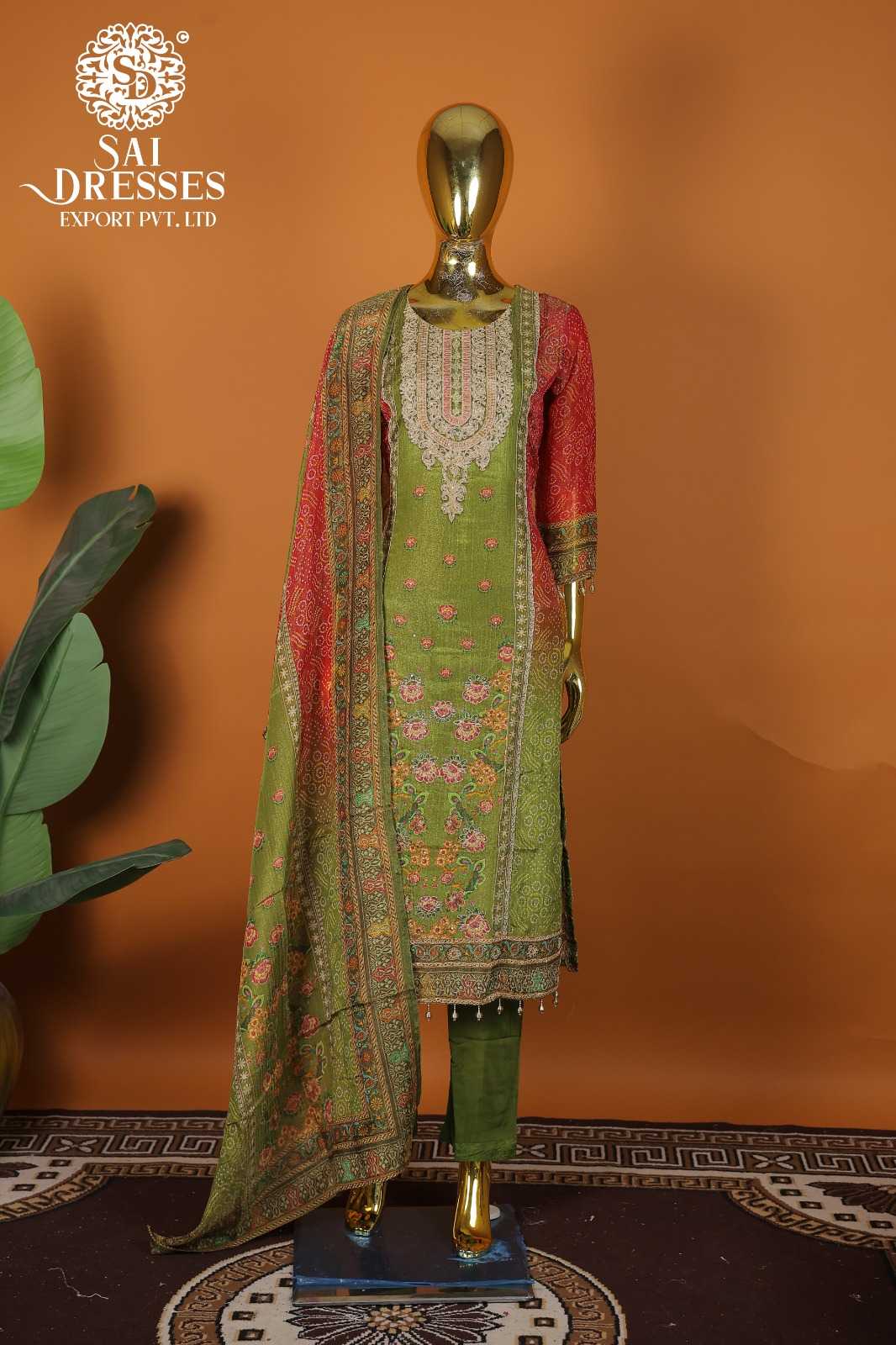 PURE SHIMMER CRUSH FABRIC PRINTED & EMBELLISHED KURTI PANT DUPATTA SET