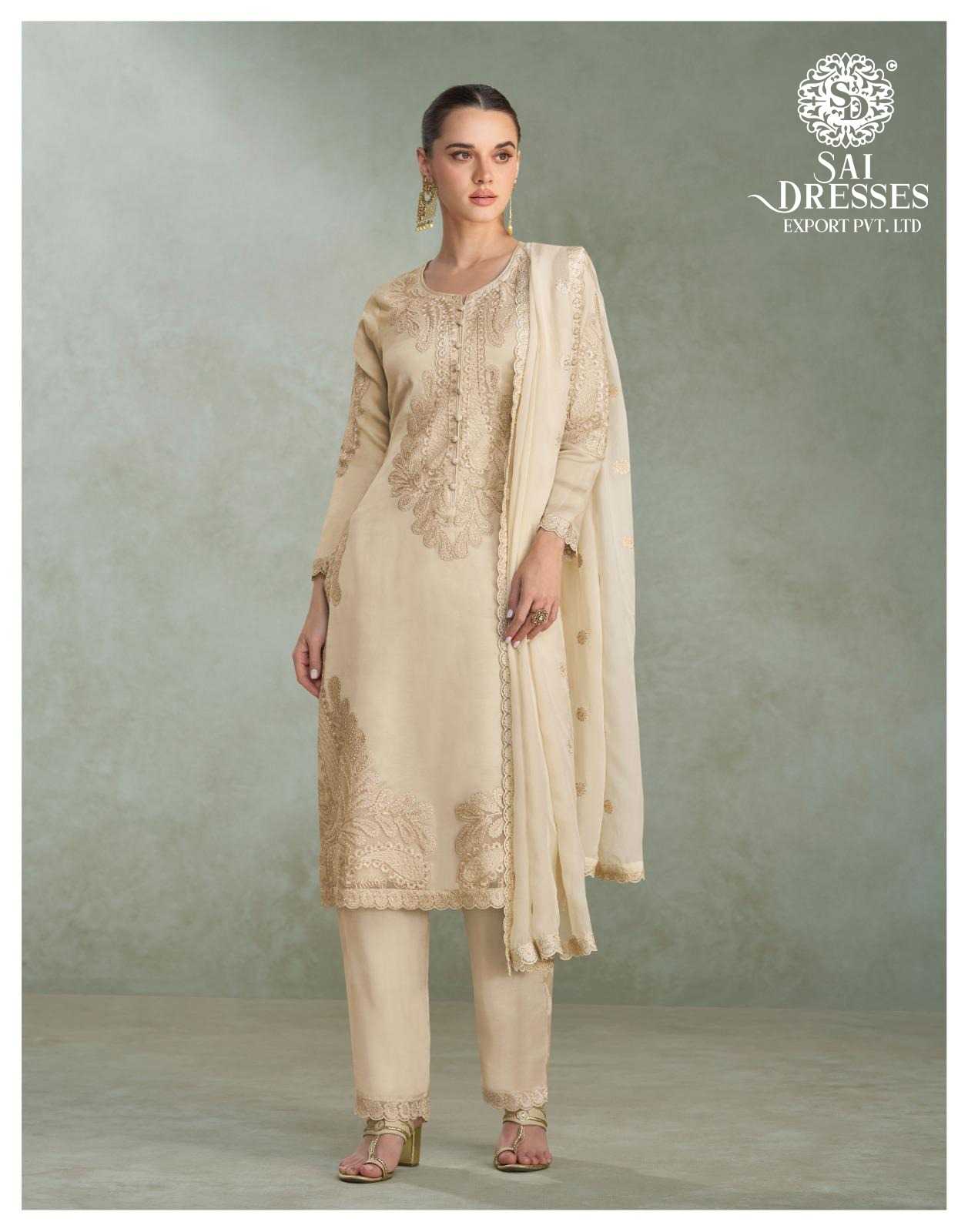 ROYAL ETHNIC WEAR COLLECTION IN PURE REAL CHINON SILK FABRIC IN BRIGE AND BLACK