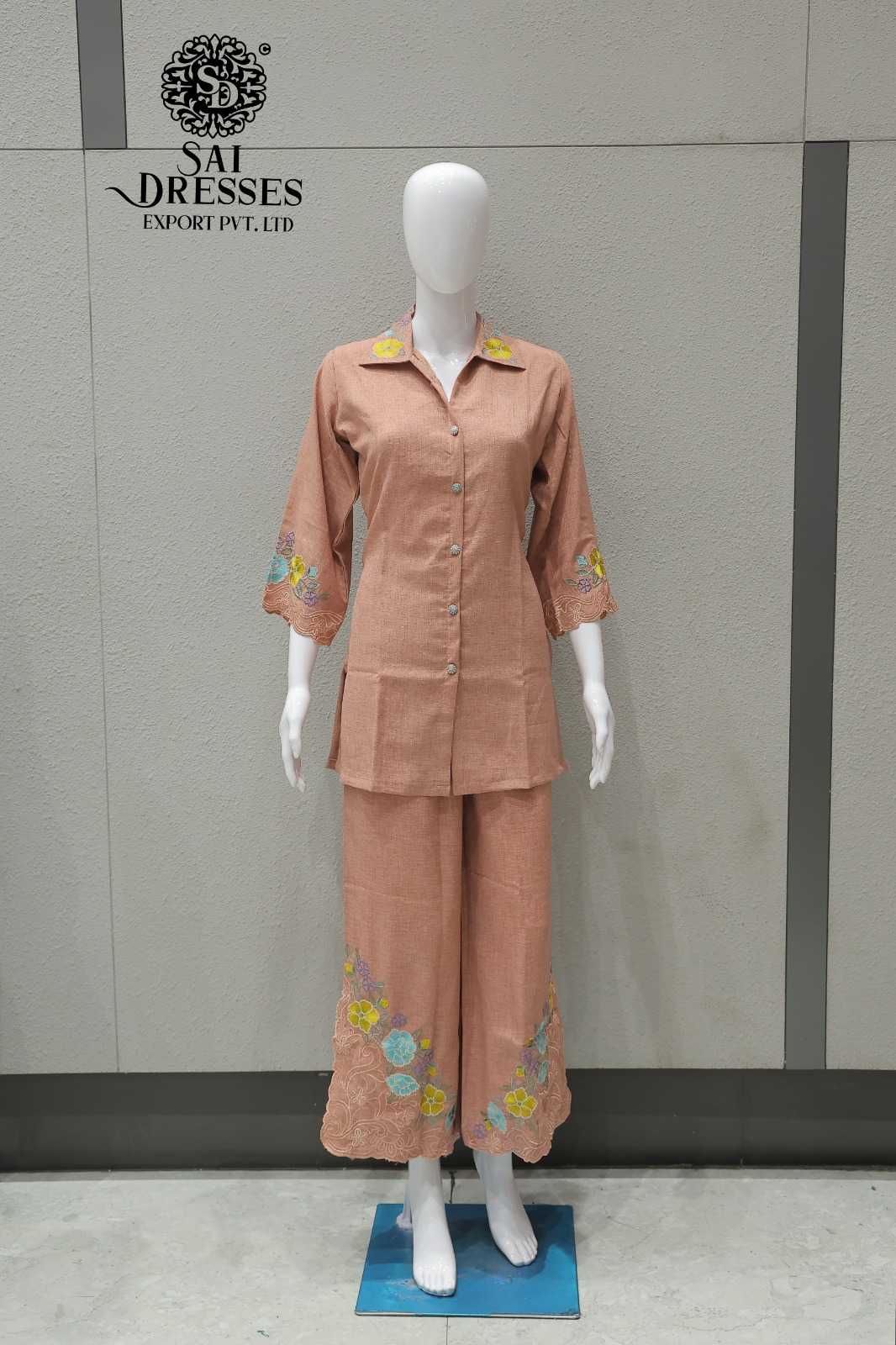 DESIGNER PREMIUM PEACH TOP AND PANT SET WITH INTRICATE MULTICOLOR FLORAL EMBROIDER