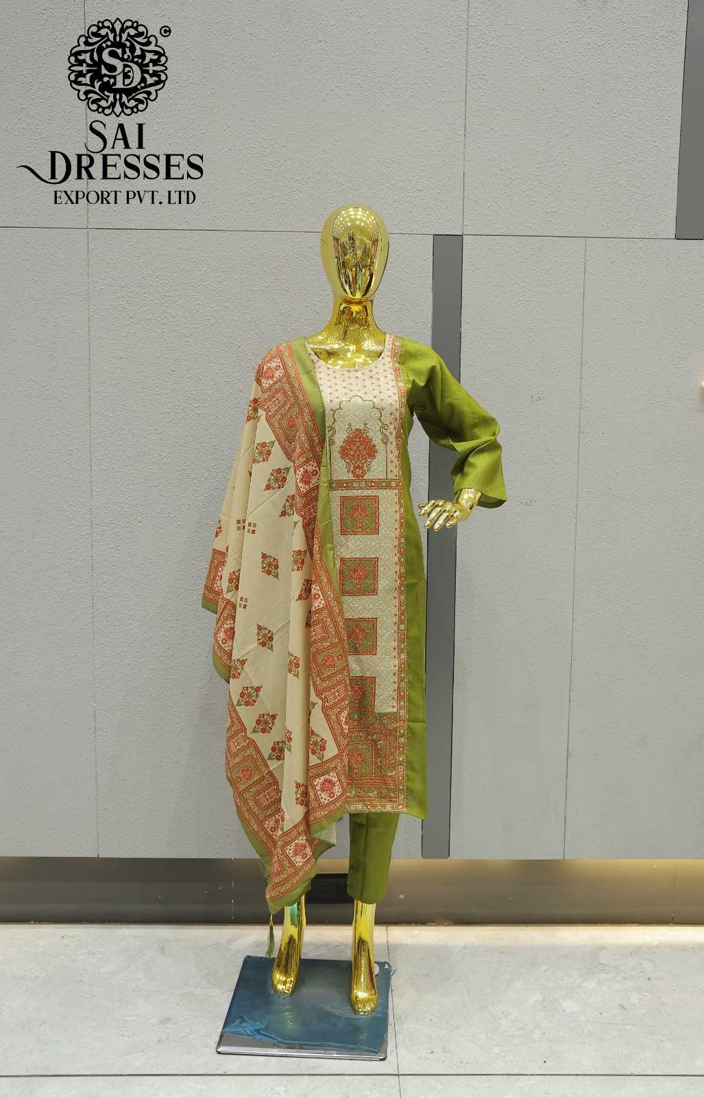 OLIVE GREEN VETICAN HEAVY EMBROIDERED KURTA PANT WITH DUPATTA SET