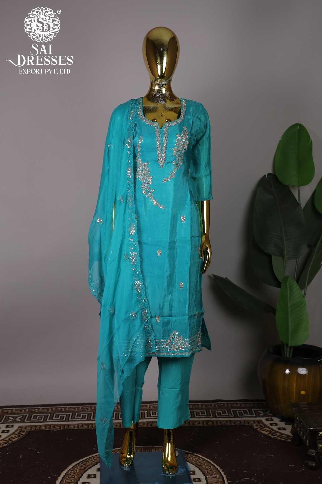 TURQUOISE BLUE PURE NATURAL CREPE KURTI PANT SET WITH HEAVY HAND WORK AND DUPATTA