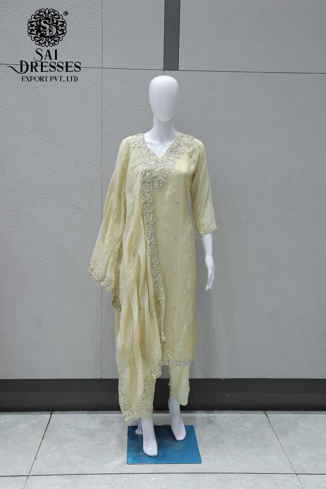 IVORY YELLOW DESIGNER EMBROIDERED KURTI WITH PANT AND DUPATTA SET