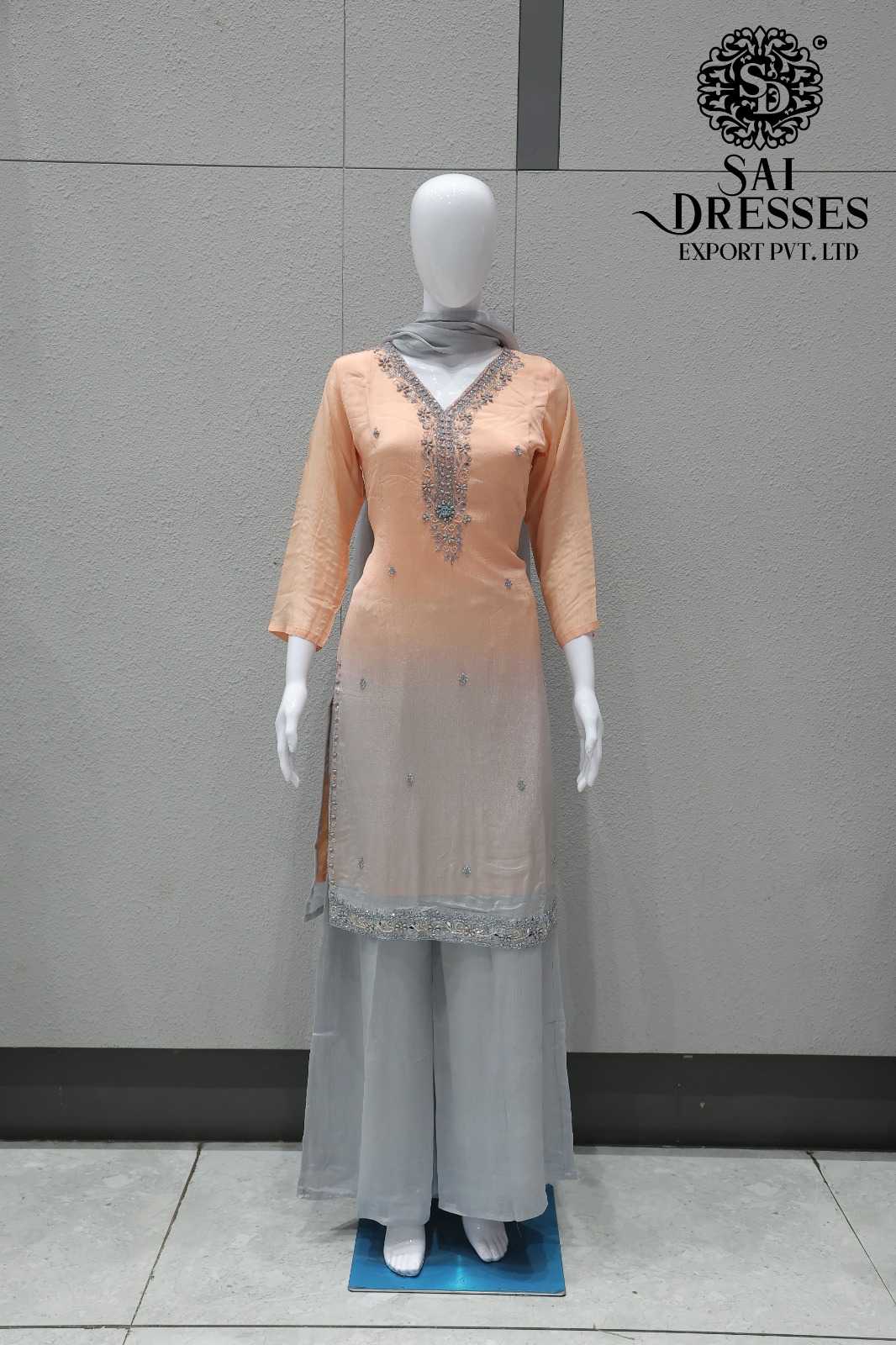 PEACH OMBRE EMBROIDERED KURTI WITH GREY PALAZZO AND DUPATTA SET