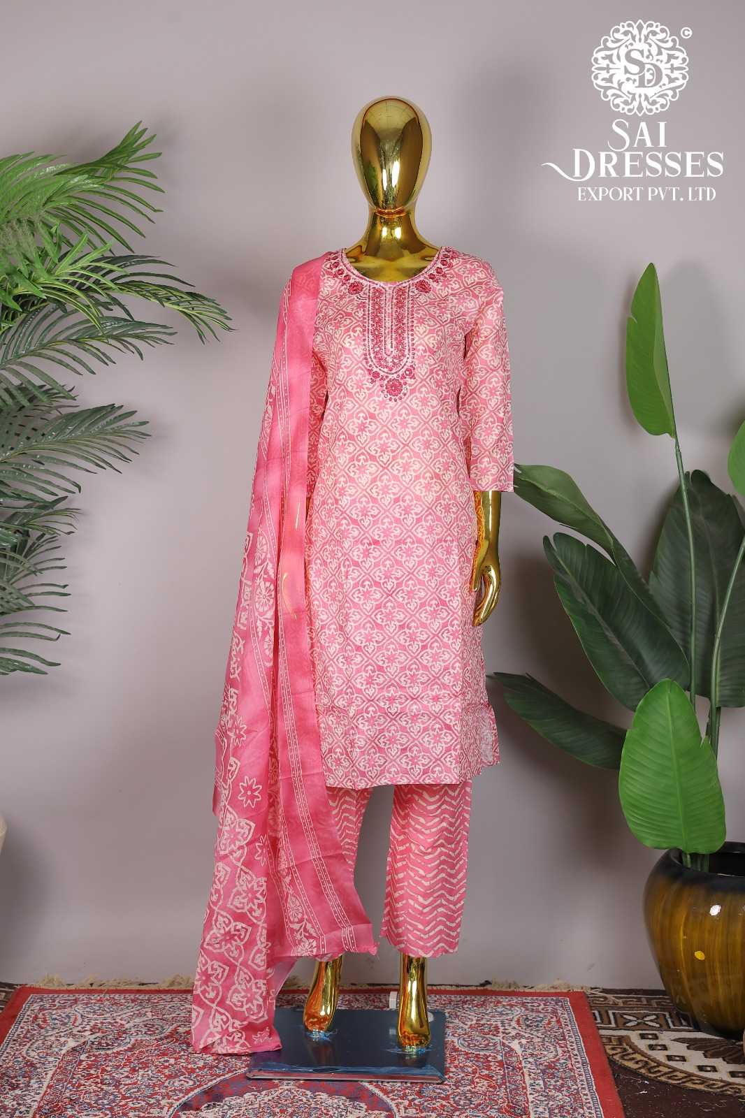 PINK TRADITIONAL PRINTED KURTI WITH PRINTED PANT AND DUPATTA SUIT SET