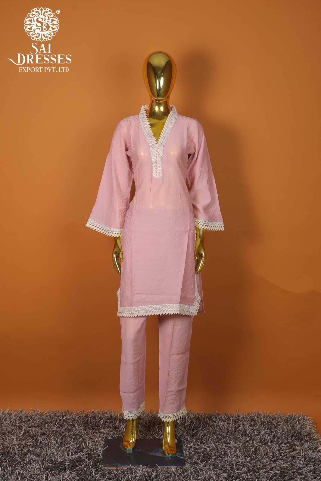 WOMEN'S BABY PINK SOLID COTTON KURTA WITH LACE DETAIL AND STRAIGHT PANT CO-ORD SET