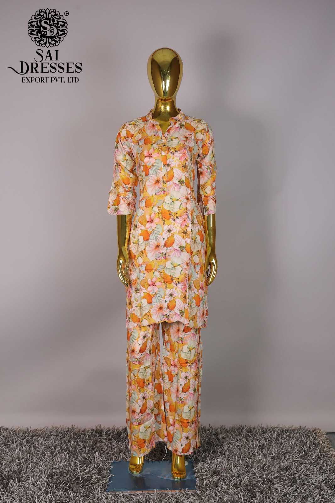 WOMEN'S PEACH ORANGE FLORAL GARDEN PRINT KURTI PANT CO-ORD SET