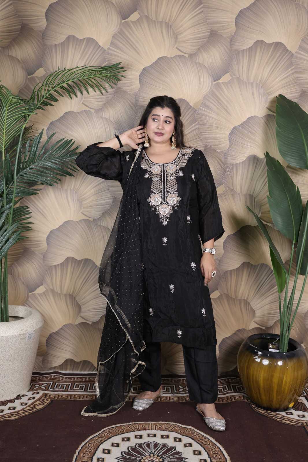GLASS ORGANZA HEAVY DIAMOND WORK TOP BOTTOM DUPATTA SET