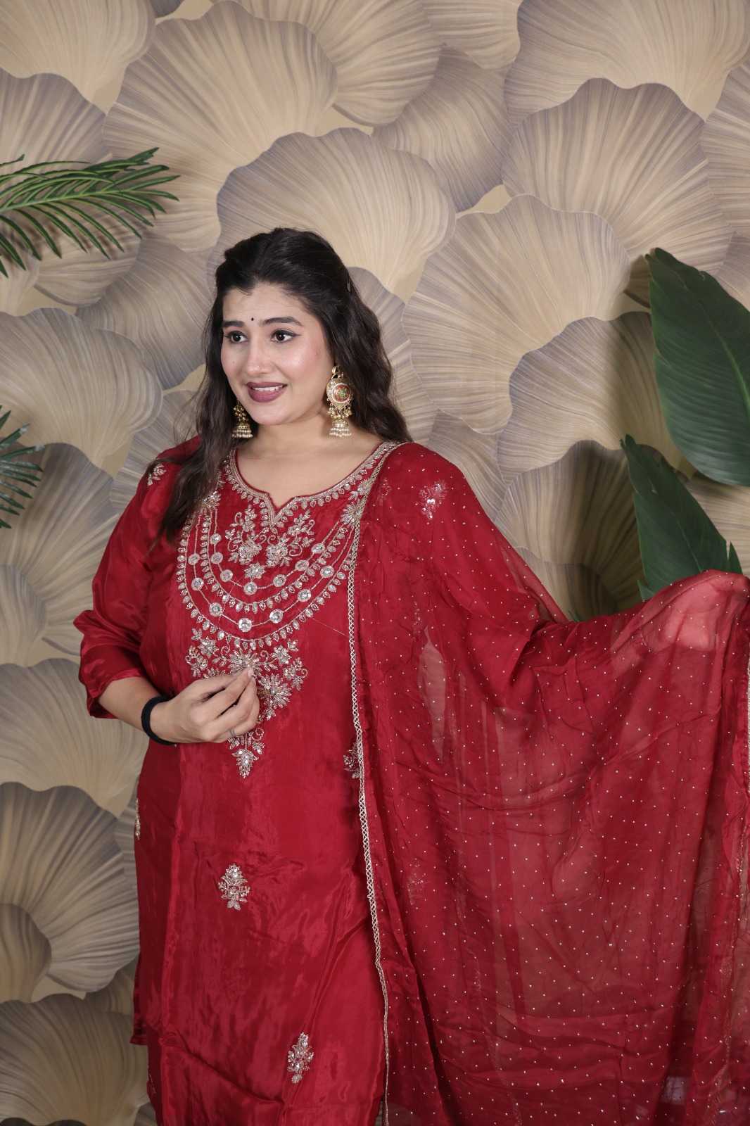 GLASS ORGANZA HEAVY WORK TOP WITH CHIFFON DUPATTA SET