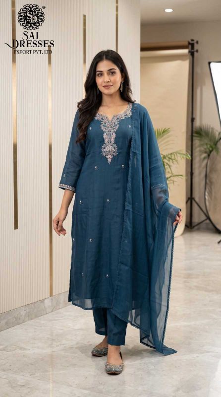 MAL CHANDERI FABRIC HEAVY BITS & SEQUENCE WORK ETHNIC SET